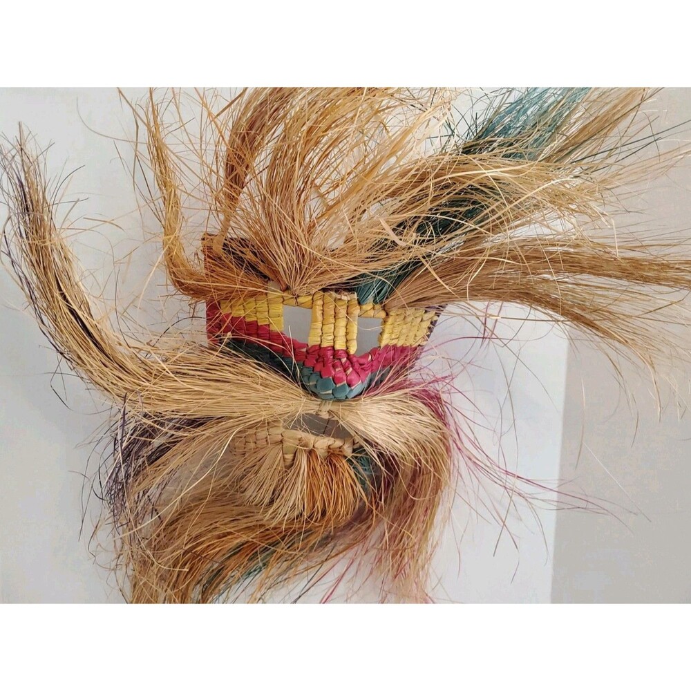 Vintage Indigenous Mexican Popote Handwoven Straw Mask Folk Art Wall Hanging B